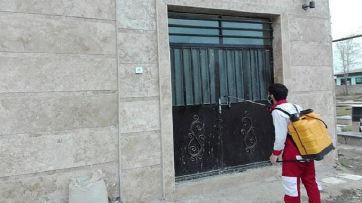 ضدعفونی شدن سالن های ورزشی شهرکرد