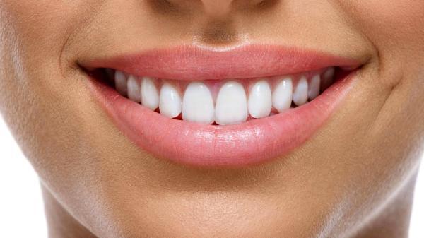 کامپوزیت دندان چگونه است؟